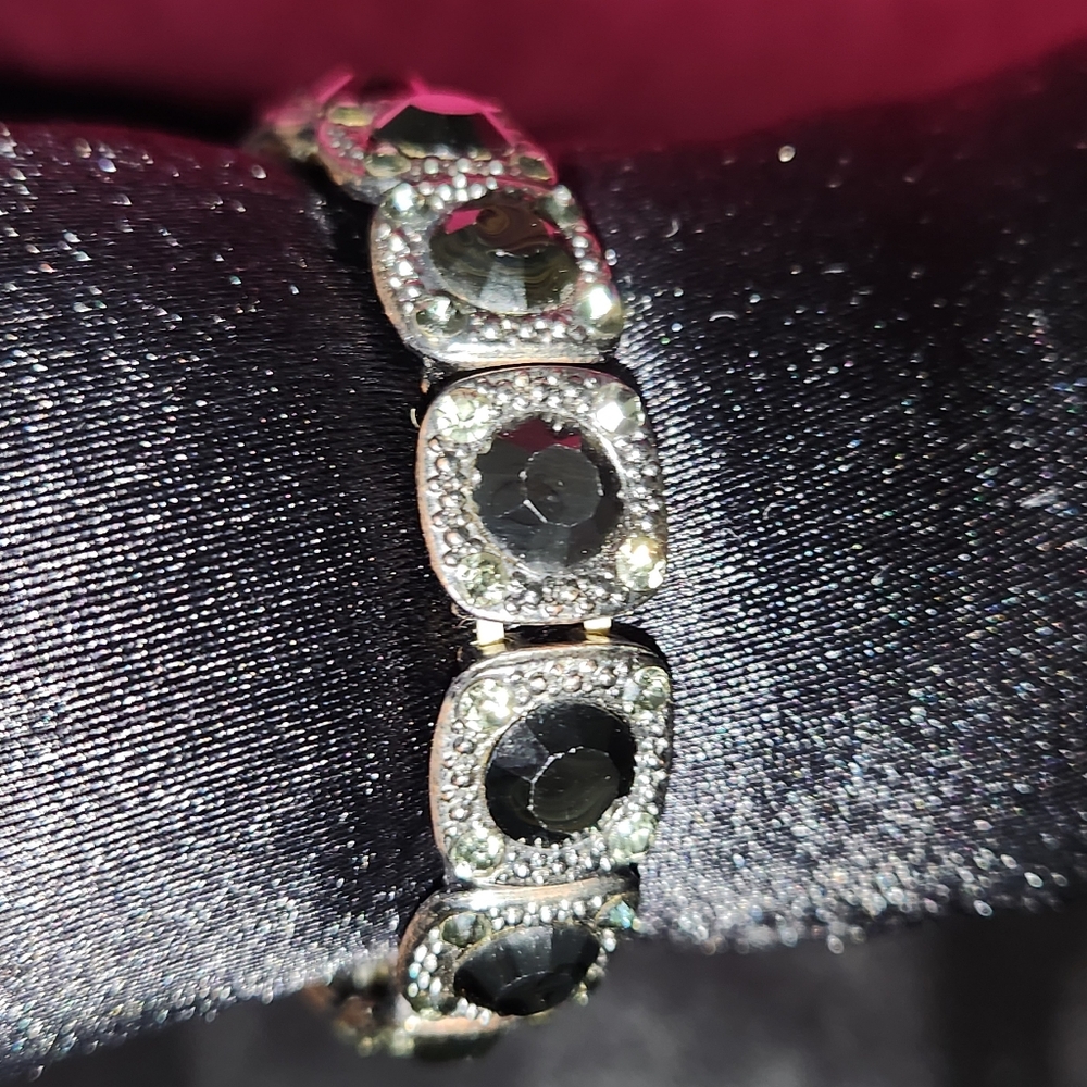 Mariell Black Crystal Vintage Stretch Bracelet